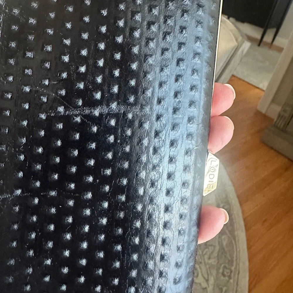 Lodis black textured